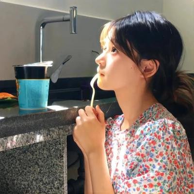 一个和八个